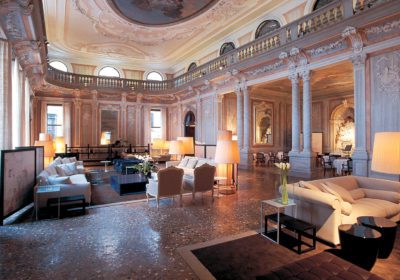 Hotel Monaco & Grand Canal - Italy Touring