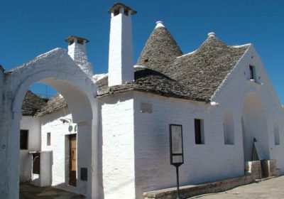 Trullo Italy Touring