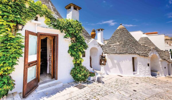 puglia trulli house
