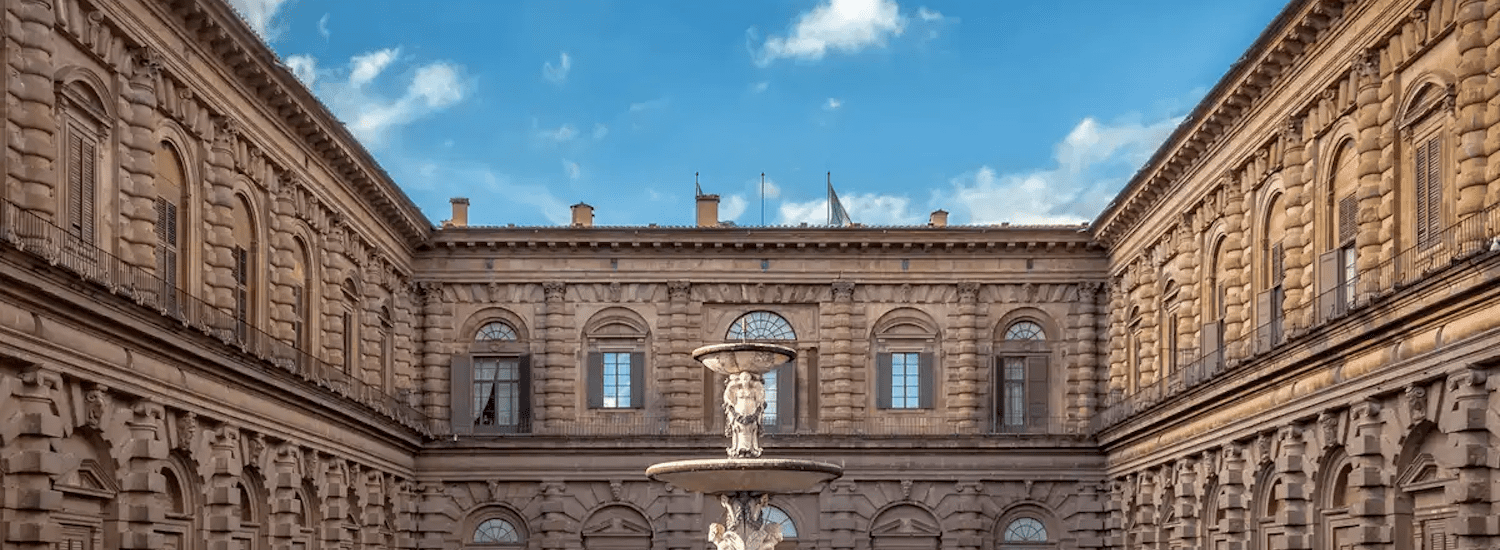 palazzo pitti courtyard in florence