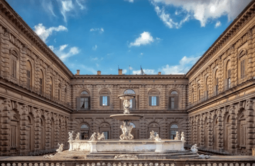 palazzo pitti courtyard in florence